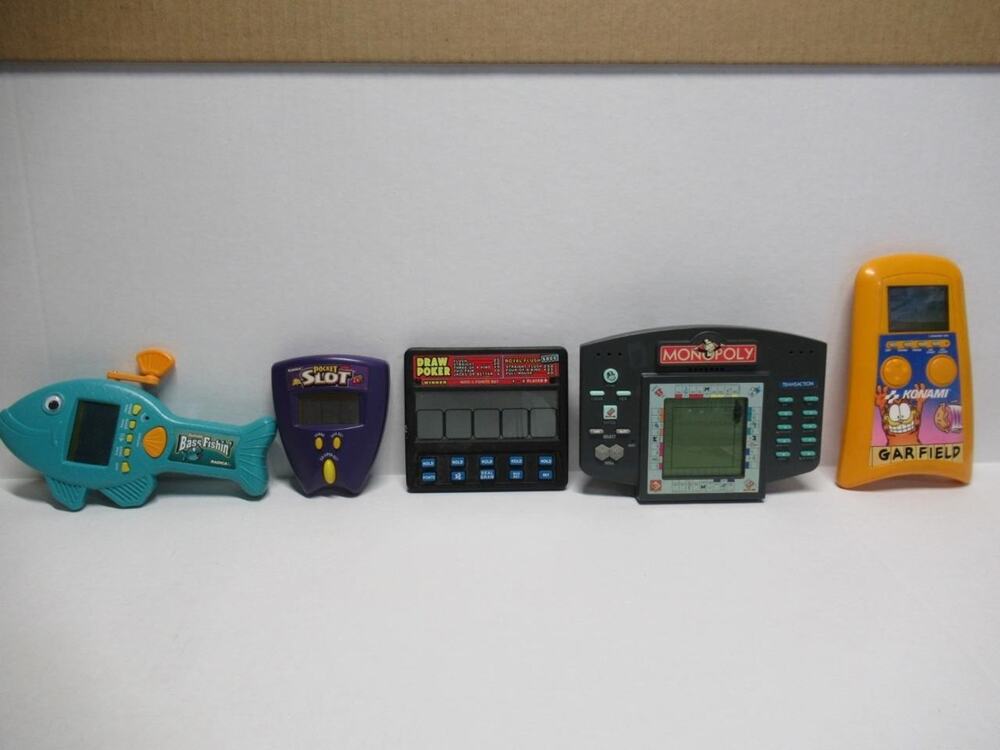 5 Handheld Electronic Games Bass Fishing Slots Poker Monopoly Garfield T105